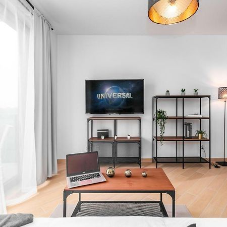 Apartments Jana Kazimierza 50 By Renters Varsovie Extérieur photo